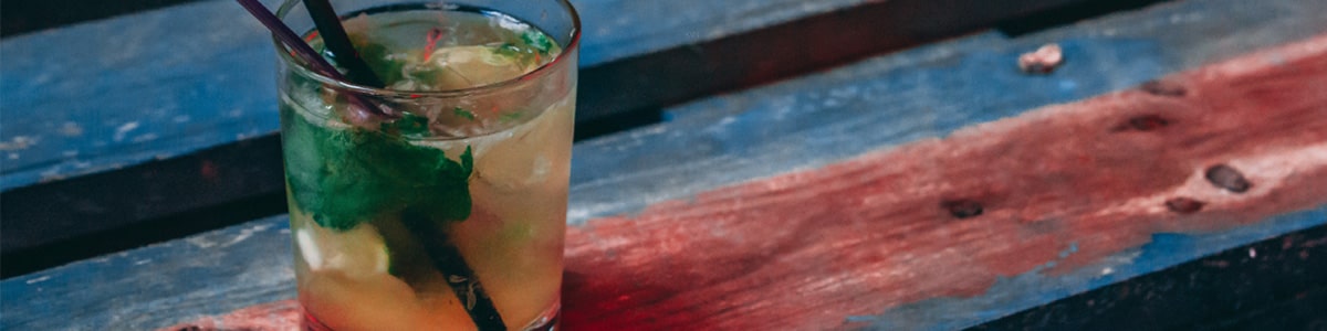 Room Saveurs vous fait découvrir pourquoi il est important d'organiser des afterworks et comment les organiser. 