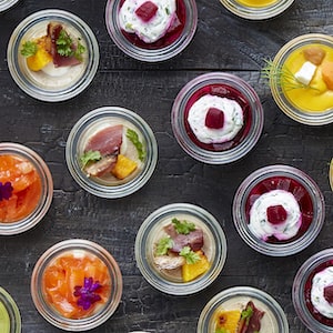 Nouveau chez Room Saveurs ! Biscornu, la marque de cuisine inclusive à découvrir lors de vos déjeuner en entreprise