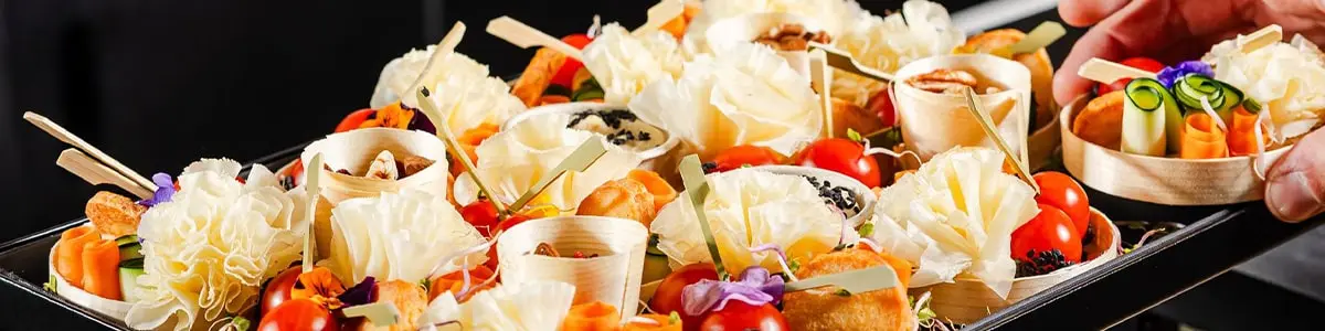 Room Saveurs vous aide à organiser un pot de départ pour un de vos collègues